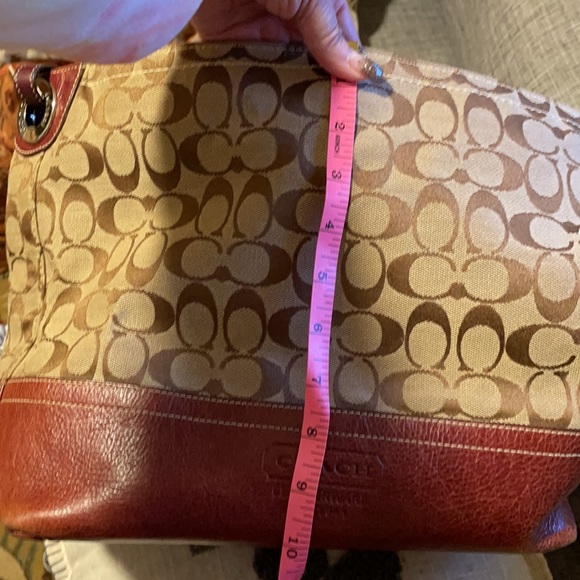 Coach Handbag - Picture 4 of 12